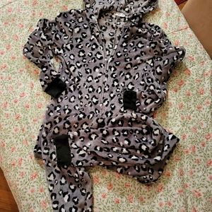 One piece pj. Fits like a medium. Size 10/12 Just Be